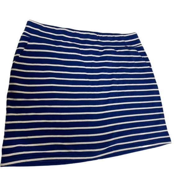 Jones New York Signature Skirt - Picture 1 of 11